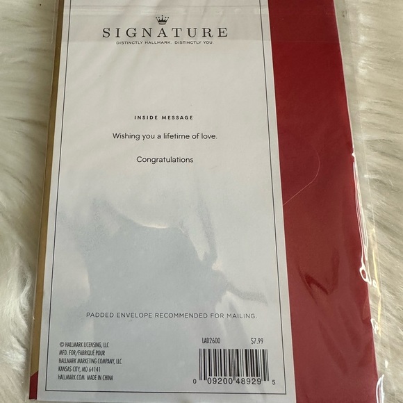 💥10/$10 Elegant Red and Gold Greeting Card - Picture 3 of 4